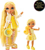 RAINBOW HIGH Littles - Daisy Madison - Small, Movable Fashion Doll - Yellow 14 cm Large Doll with Handbag and Magic Bear