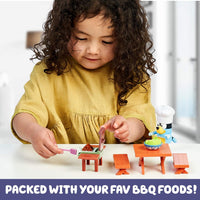 BLUEY - Dad Backyard BBQ - Bandit 2.5" Figure with Playset
