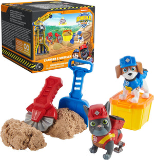 Rubble & Crew - Charger and Wheeler Action Figures Set, with 3 oz of Kinetic Build-It Sand and 2 Hand Held Building Toys