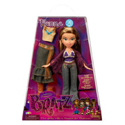 Bratz Dolls - Series 3 - FIANNA fashion Doll with 2 outfits