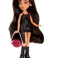 Bratz Dolls - KYLIE JENNER CELEBRITY DOLL - DAY -on clearance