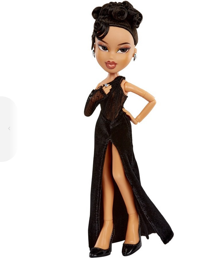 Bratz Dolls KYLIE JENNER CELEBRITY DOLL NIGHT on clearance
