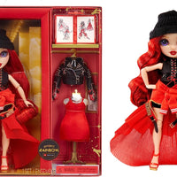 RAINBOW HIGH -  Fantastic Fashion - Ruby Anderson Fashion Doll with 2 complete doll outfits