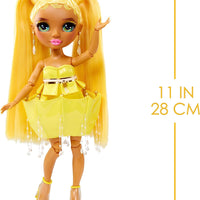 RAINBOW HIGH -  Fantastic Fashion - Sunny Madison Fashion Doll with 2 complete doll outfits