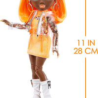 RAINBOW HIGH - Michelle St Charles - SERIES 5 - Rainbow Fashion Doll with 10+ Accessories