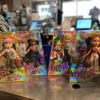 Bratz Dolls - 2021 original dolls - SASHA 20th Anniversary re-release - PLEASE READ