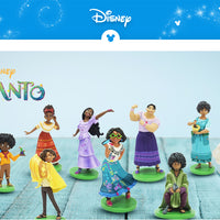 Disney - ENCANTO - Deluxe Figure Play Set set of 9 sculpted figures.