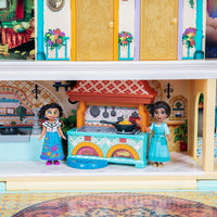 Disney - ENCANTO Mirabel Doll Figure in Julieta's Kitchen Playset - With Pots & Pans