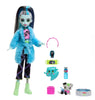 Monster High - Creepover Party - Frankie Stein Doll with Pet Dog Watzie