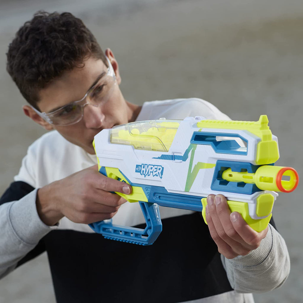 Nerf Hyper System Nerf Hyper - Siege-50 Pump-Action Blaster With 65 Nerf Hyper Rounds p ...